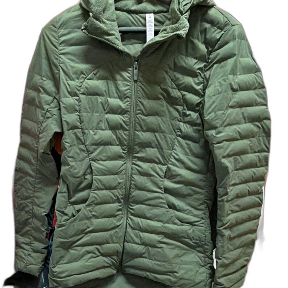lululemon athletica Pack It Down Hooded Down Puffer Jacket Green Womens 6
